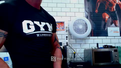 fabxxxl online show from 02/20/25, 12:57