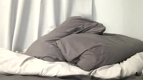 Snapshot of face213213 chatting on 01/22/25, 09:21 Face online show from 01/22/25, 09:21