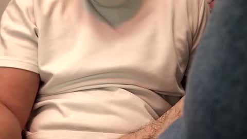 Snapshot of face213213 chatting on 01/31/25, 04:48 Face online show from 01/31/25, 04:48