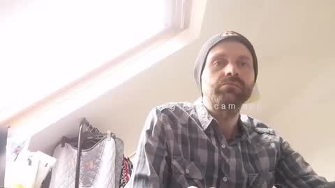 Faceless1119 online show from 09/17/25, 11:23