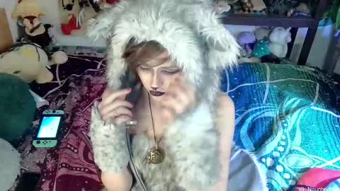 faewildflower online show from 11/30/25, 04:38