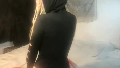 Fae online show from 10/28/25, 07:12