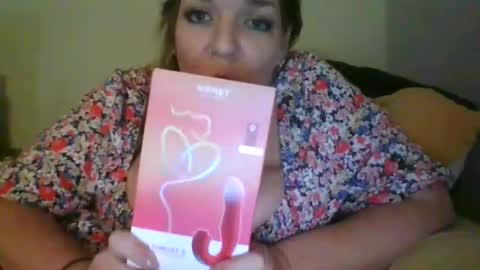 Snapshot of faidramae chatting on 12/11/24, 12:44 faidra mae online show from 12/11/24, 12:44