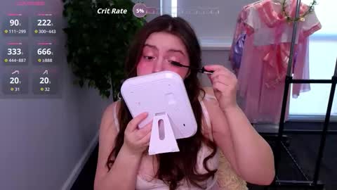 Snapshot of fairy_caramel chatting on 09/23/25, 07:44 Audrey online show from 09/23/25, 07:44