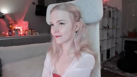 fairy_casey online show from 03/02/25, 11:20