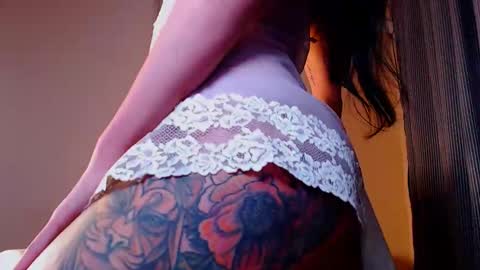 Snapshot of fairy_elli_hot chatting on 09/15/25, 12:43 Elli  online show from 09/15/25, 12:43
