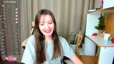 Snapshot of fairy_m00n chatting on 01/17/25, 11:27 Kate online show from 01/17/25, 11:27