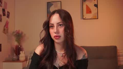 fairy_nine online show from 11/17/25, 04:07