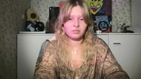 Arisha online show from 12/17/24, 06:53