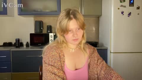 Arisha online show from 12/18/24, 01:12