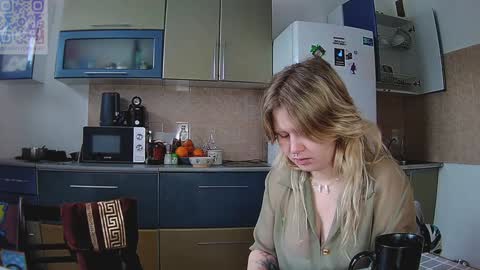 Arisha online show from 02/03/25, 12:03