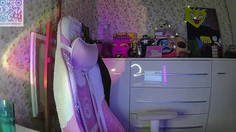 Arisha online show from 02/04/25, 08:59