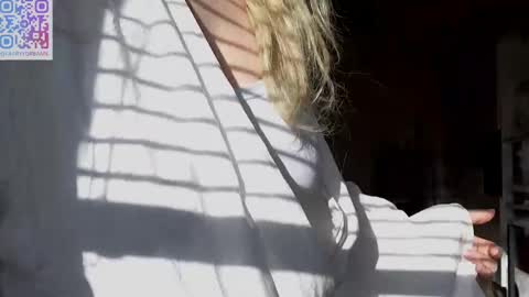 Arisha online show from 02/20/25, 11:53