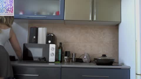 Arisha online show from 02/23/25, 01:10