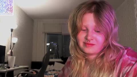 Arisha online show from 02/25/25, 05:04