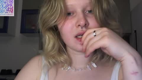 Arisha online show from 03/09/25, 07:05