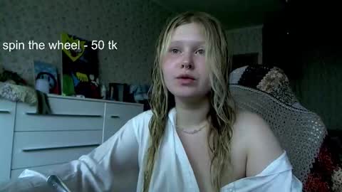 Arisha online show from 09/18/25, 12:29