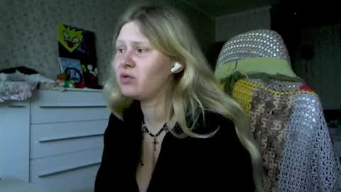 Arisha online show from 10/10/25, 02:05