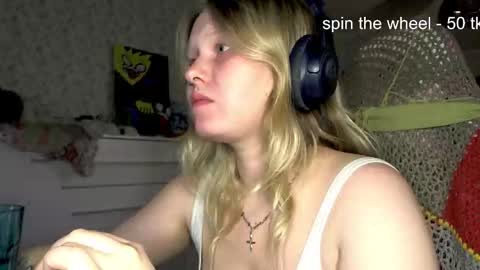 Arisha online show from 10/20/25, 09:26