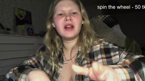 Arisha online show from 11/07/25, 11:27