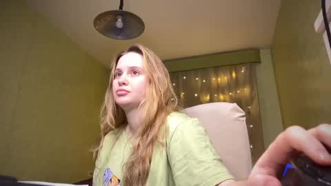 Snapshot of fairyilona chatting on 01/17/25, 01:46 Ilona online show from 01/17/25, 01:46