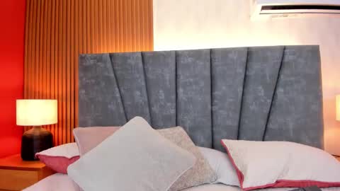  Leila.... online show from 11/07/25, 01:00