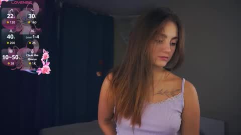 Erika online show from 11/12/25, 06:25