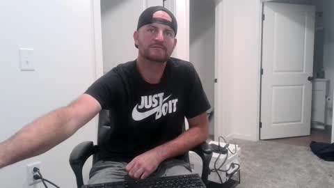 Daddy online show from 10/08/25, 11:19