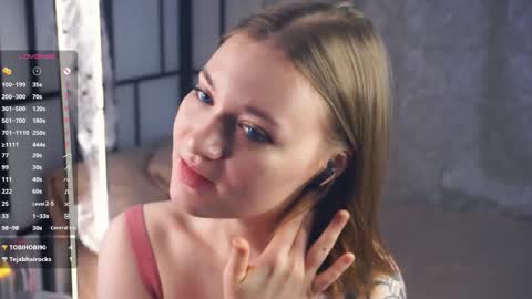 Adele online show from 11/01/25, 10:01