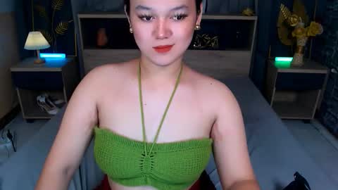 Snapshot of fantasia_hilton chatting on 09/09/25, 04:12 fantasia_hilton online show from 09/09/25, 04:12