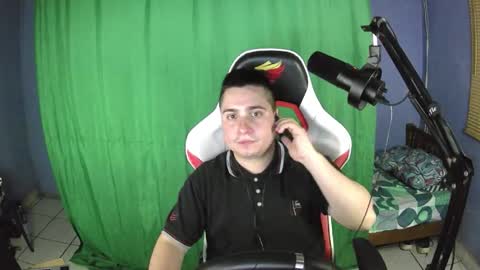 faon_ online show from 10/30/25, 08:05