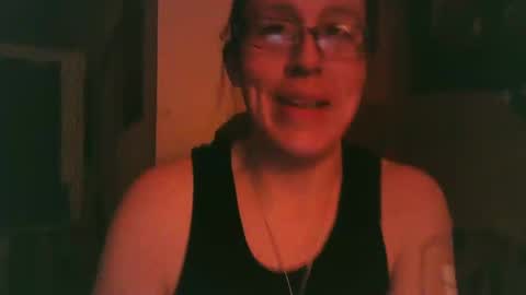 Snapshot of fapqueenc17 chatting on 01/29/25, 08:08 Scarlett online show from 01/29/25, 08:08