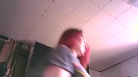 Snapshot of fapqueenc17 chatting on 03/06/25, 05:43 Scarlett online show from 03/06/25, 05:43