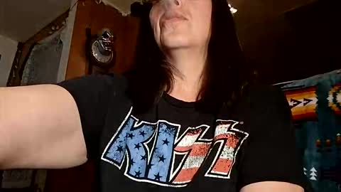 Snapshot of fapqueenc17 chatting on 10/20/25, 08:59 Scarlett online show from 10/20/25, 08:59