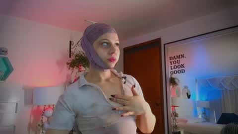 Farah online show from 10/29/25, 12:07