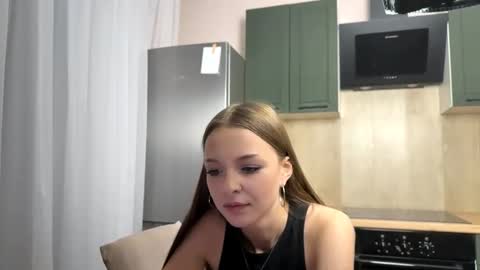 Anna Scovich online show from 10/08/25, 04:48