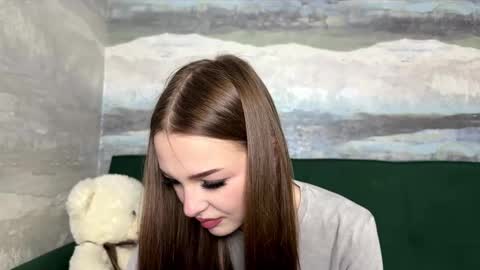 Anna Scovich online show from 11/14/25, 01:10