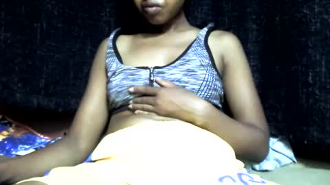 Snapshot of farantsaaly1 chatting on 01/12/25, 04:08 farantsaaly1 online show from 01/12/25, 04:08