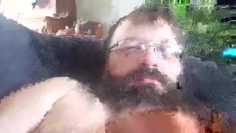 Snapshot of farm2boy chatting on 12/10/24, 07:00 Farm2boy online show from 12/10/24, 07:00