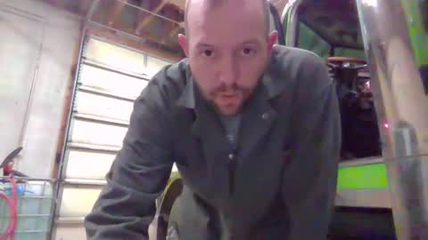 farmboy4720 online show from 11/08/25, 04:29