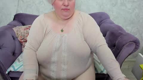 fashiona online show from 02/04/25, 07:29