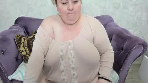 fashiona online show from 09/21/25, 05:09