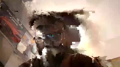 Snapshot of fasrocky chatting on 10/16/25, 11:22 fasrocky online show from 10/16/25, 11:22