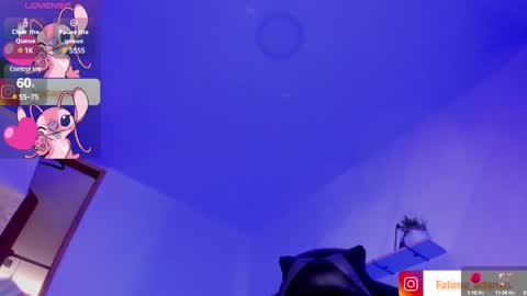 Snapshot of fatimallove_ chatting on 01/31/25, 01:23 Fatima online show from 01/31/25, 01:23