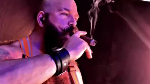 FAT PAPA online show from 11/23/25, 05:24