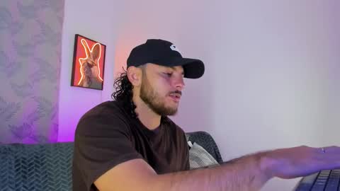 favid95 online show from 11/11/25, 02:44