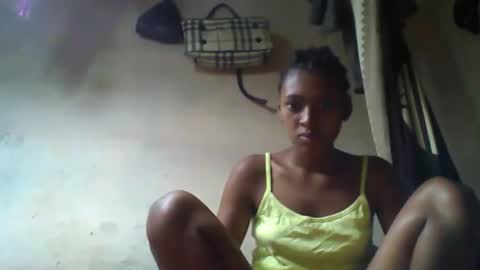 fazila online show from 10/25/25, 05:48