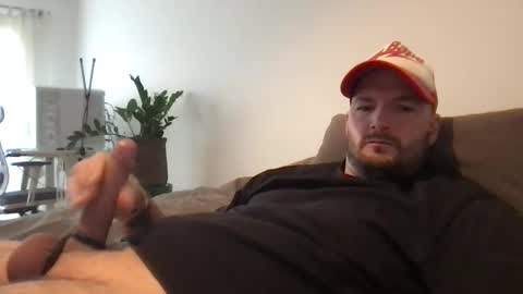 Snapshot of fdck75 chatting on 10/12/25, 11:31 fdck75 online show from 10/12/25, 11:31