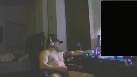 Snapshot of fear_regert chatting on 12/16/24, 09:46 Pick one online show from 12/16/24, 09:46