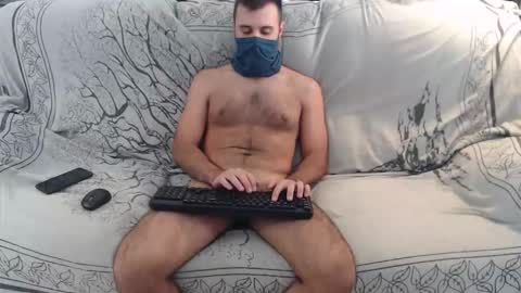 Snapshot of fede0847 chatting on 10/04/25, 01:42 Fede0847 online show from 10/04/25, 01:42